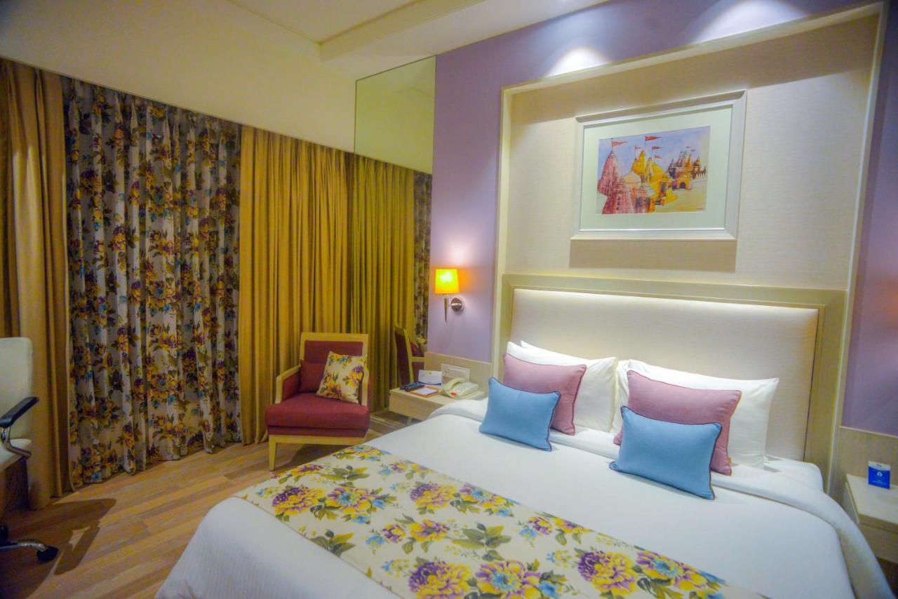 Efcee Sarovar Premiere Bhavnagar Exterior photo