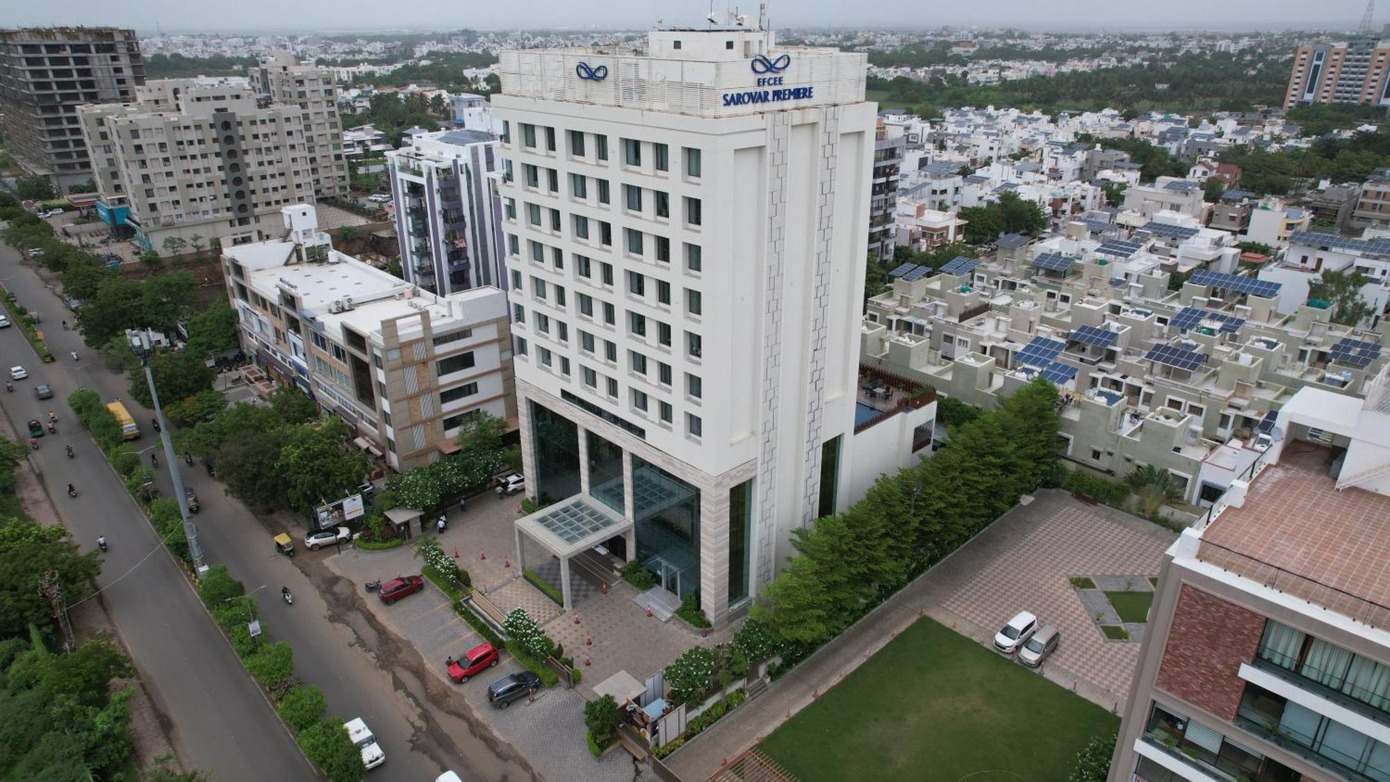 Efcee Sarovar Premiere Bhavnagar Exterior photo